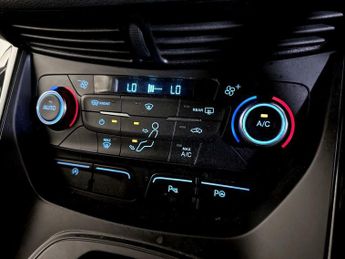 Ford Kuga 1.5T EcoBoost ST-Line Auto AWD Euro 6 (s/s) 5dr