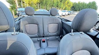 MINI Convertible 1.5 Cooper Euro 6 (s/s) 2dr