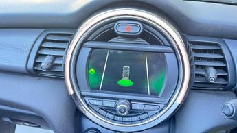 MINI Convertible 1.5 Cooper Euro 6 (s/s) 2dr