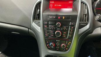 Vauxhall Astra 1.6 16V Exclusiv Sports Tourer Auto Euro 5 5dr
