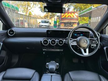 Mercedes-Benz A Class 1.3 A200 Sport (Executive) 7G-DCT Euro 6 (s/s) 5dr