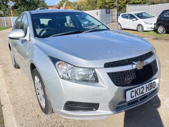 Chevrolet Cruze 1.6 LS Euro 5 5dr