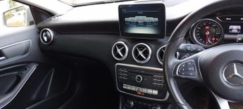 Mercedes-Benz A Class 1.6 A180 Sport 7G-DCT Euro 6 (s/s) 5dr