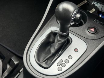 SEAT Leon 1.6 TDI CR SE Copa DSG Euro 5 5dr