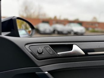 Volkswagen Golf 1.4 TSI BlueMotion Tech ACT GT Edition DSG Euro 6 (s/s) 5dr