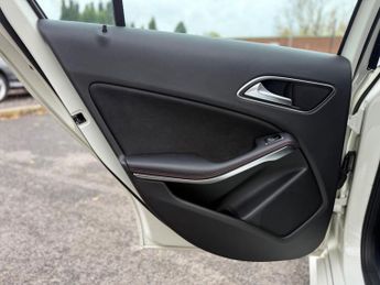 Mercedes-Benz A Class 2.1 A220d AMG Line 7G-DCT Euro 6 (s/s) 5dr