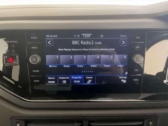 Volkswagen Taigo 1.0 TSI R-Line DSG Euro 6 (s/s) 5dr