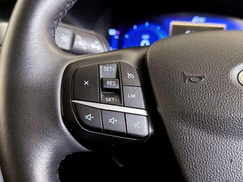 Ford Kuga 1.5T EcoBoost Titanium Edition Euro 6 (s/s) 5dr