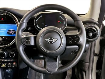 MINI Electric Hatch Cooper SE 32.6kWh Level 1 Auto 3dr