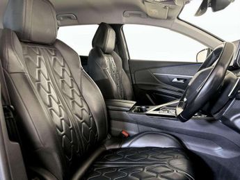 Peugeot 3008 1.6 13.2kWh Allure e-EAT Euro 6 (s/s) 5dr