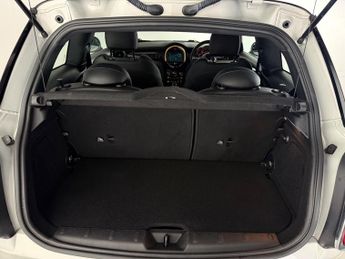 MINI Hatch 2.0 Cooper S Sport Steptronic Euro 6 (s/s) 3dr