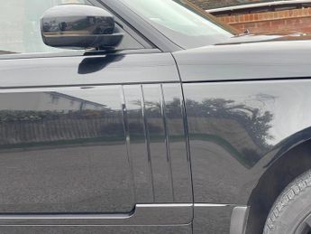 Land Rover Range Rover 3.0 TD V6 Vogue Auto 4WD Euro 5 (s/s) 5dr