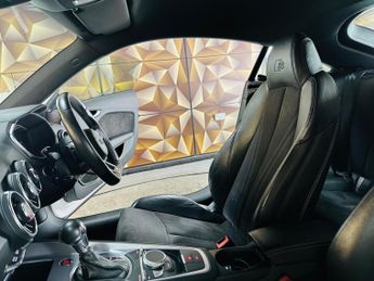 Audi TT 2.0 TFSI S line S Tronic quattro Euro 6 (s/s) 3dr