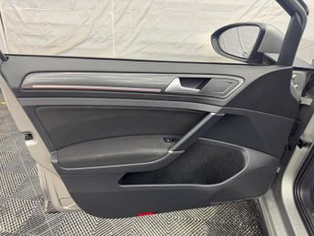 Volkswagen Golf 2.0 TSI BlueMotion Tech GTI DSG Euro 6 (s/s) 5dr