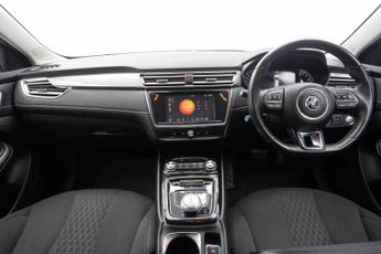 MG MG5 61.1kWh Excite Long Range Auto 5dr