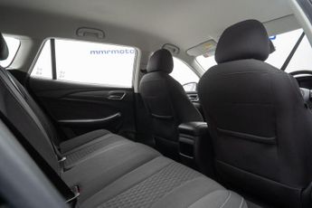 MG MG5 61.1kWh Excite Long Range Auto 5dr