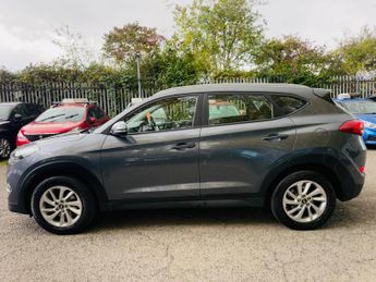 Hyundai TUCSON 2.0 CRDi SE Nav Auto 4WD Euro 6 5dr