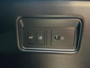 Land Rover Range Rover Sport 3.0 SD V6 HSE Auto 4WD Euro 6 (s/s) 5dr