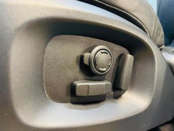 Land Rover Range Rover Sport 3.0 SD V6 HSE Auto 4WD Euro 6 (s/s) 5dr