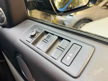 Land Rover Range Rover Sport 3.0 SD V6 HSE Auto 4WD Euro 6 (s/s) 5dr