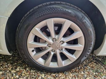 Audi A6 Saloon 2.0 TDI ultra SE Executive S Tronic Euro 6 (s/s) 4dr