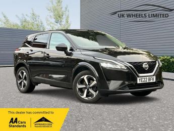 Nissan Qashqai 1.3 DIG-T MHEV N-Connecta XTRON Euro 6 (s/s) 5dr