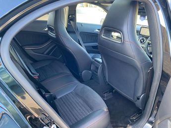 Mercedes-Benz A Class 1.6 A180 Sport Hatchback 5dr Petrol 7G-DCT Euro 6 (s/s) (122 ps)