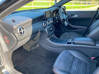 Mercedes-Benz A Class 1.6 A180 Sport Hatchback 5dr Petrol 7G-DCT Euro 6 (s/s) (122 ps)