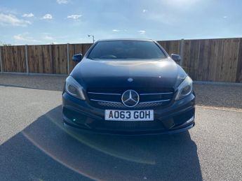 Mercedes-Benz A Class 1.6 A180 Sport Hatchback 5dr Petrol 7G-DCT Euro 6 (s/s) (122 ps)