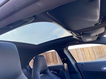 Mercedes-Benz A Class 1.6 A180 Sport Hatchback 5dr Petrol 7G-DCT Euro 6 (s/s) (122 ps)