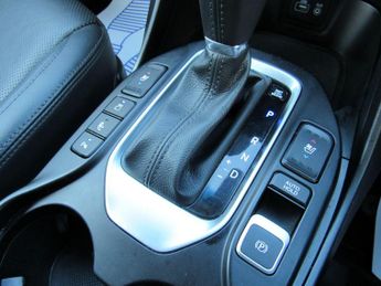 Hyundai Santa Fe 2.2 CRDi Blue Drive Endurance Edition Auto 4WD Euro 6 (s/s) 5dr 