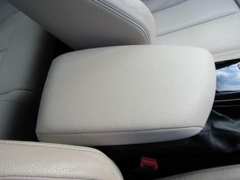 BMW 2 Series 2.0 220i M Sport Auto Euro 6 (s/s) 2dr