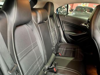 Mercedes-Benz A Class 1.6 A200 Sport 7G-DCT Euro 6 (s/s) 5dr