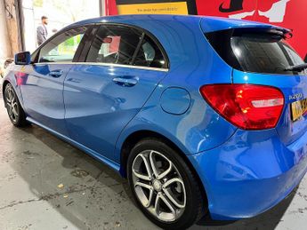 Mercedes-Benz A Class 1.6 A200 Sport 7G-DCT Euro 6 (s/s) 5dr