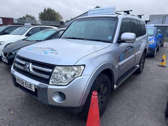 Mitsubishi Shogun 3.2 DI-DC Equippe Auto 4WD Euro 4 5dr LWB