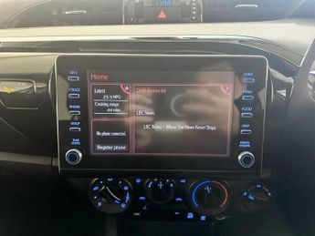 Toyota Hilux 2.4 D-4D Icon 4WD Euro 6 (s/s) 4dr