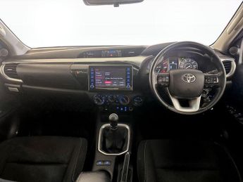Toyota Hilux 2.4 D-4D Icon 4WD Euro 6 (s/s) 4dr