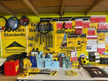 Nissan X-Trail 2.5i Aventura SUV 5dr Petrol Automatic (231 g/km, 165 bhp)