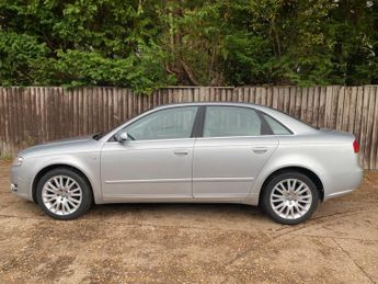 Audi A4 2.0 TDI SE CVT 4dr