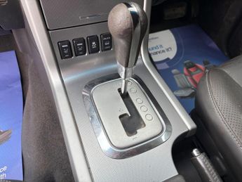 Nissan Navara 2.5 dCi Tekna Auto 4WD Euro 5 4dr