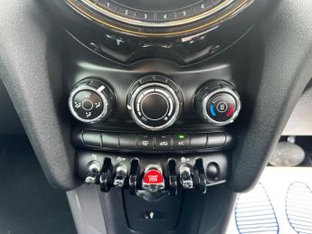 MINI Hatch 1.5 Cooper Steptronic Euro 6 (s/s) 5dr