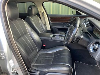 Jaguar XJ 5.0 V8 Portfolio Auto Euro 5 4dr (LWB)