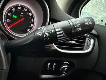 Vauxhall Astra 1.6 CDTi Elite Nav Sports Tourer Auto Euro 6 5dr