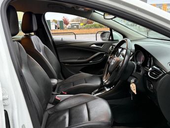 Vauxhall Astra 1.6 CDTi Elite Nav Sports Tourer Auto Euro 6 5dr
