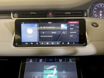 Land Rover Range Rover Evoque 1.5 P300e 12.2kWh SE Auto 4WD Euro 6 (s/s) 5dr