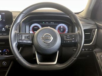 Nissan Qashqai 1.3 DIG-T MHEV N-Connecta Euro 6 (s/s) 5dr