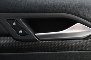 Volkswagen Golf 1.5 TSI R-Line Euro 6 (s/s) 5dr