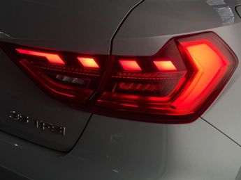 Audi A1 1.5 TFSI 35 Black Edition Sportback S Tronic Euro 6 (s/s) 5dr