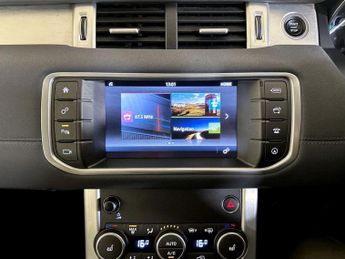 Land Rover Range Rover Evoque 2.0 eD4 SE Tech FWD Euro 6 (s/s) 5dr