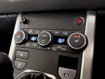 Land Rover Range Rover Evoque 2.0 eD4 SE Tech FWD Euro 6 (s/s) 5dr